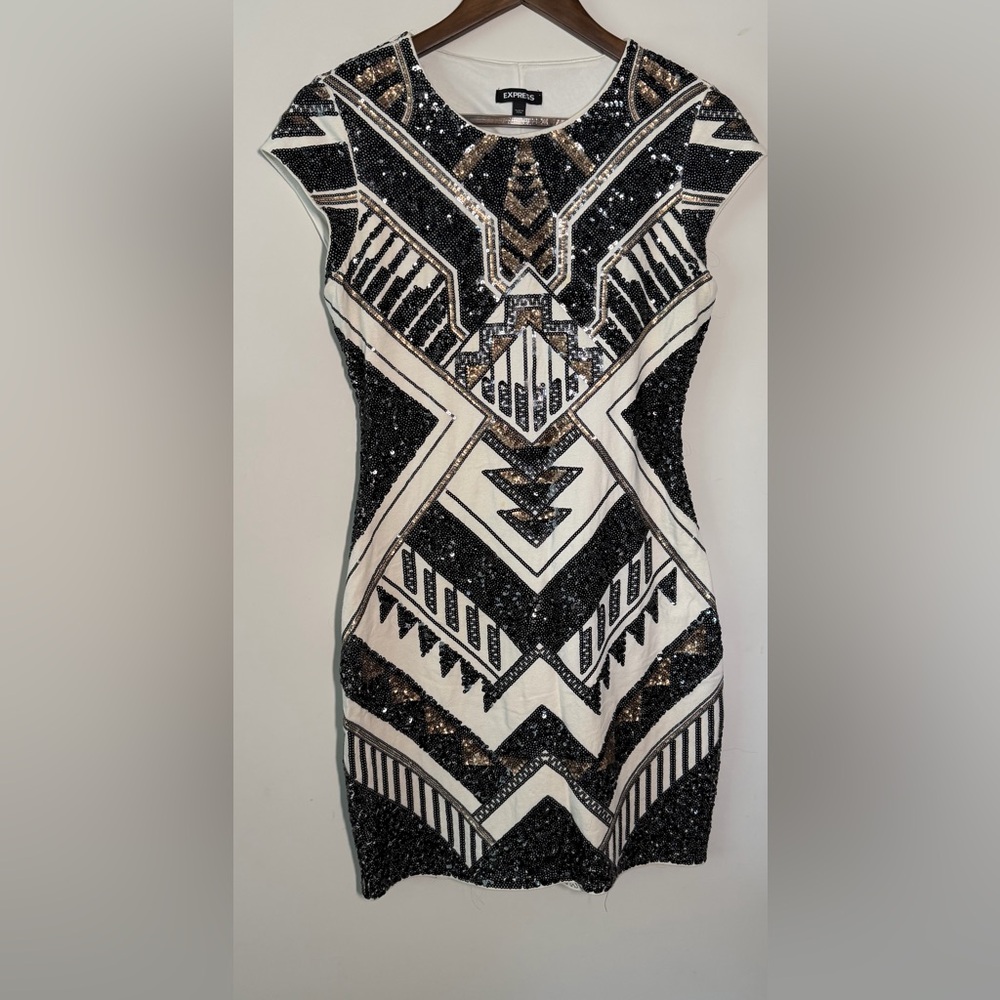 Express Black White Sequin Geometric Bodycon Dress - Picture 5 of 5